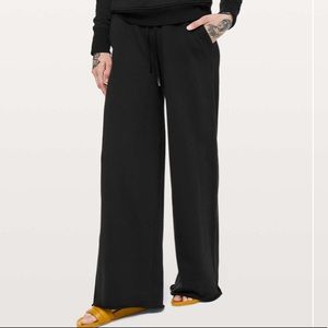 ISO lululemon Rhapsody pants black
